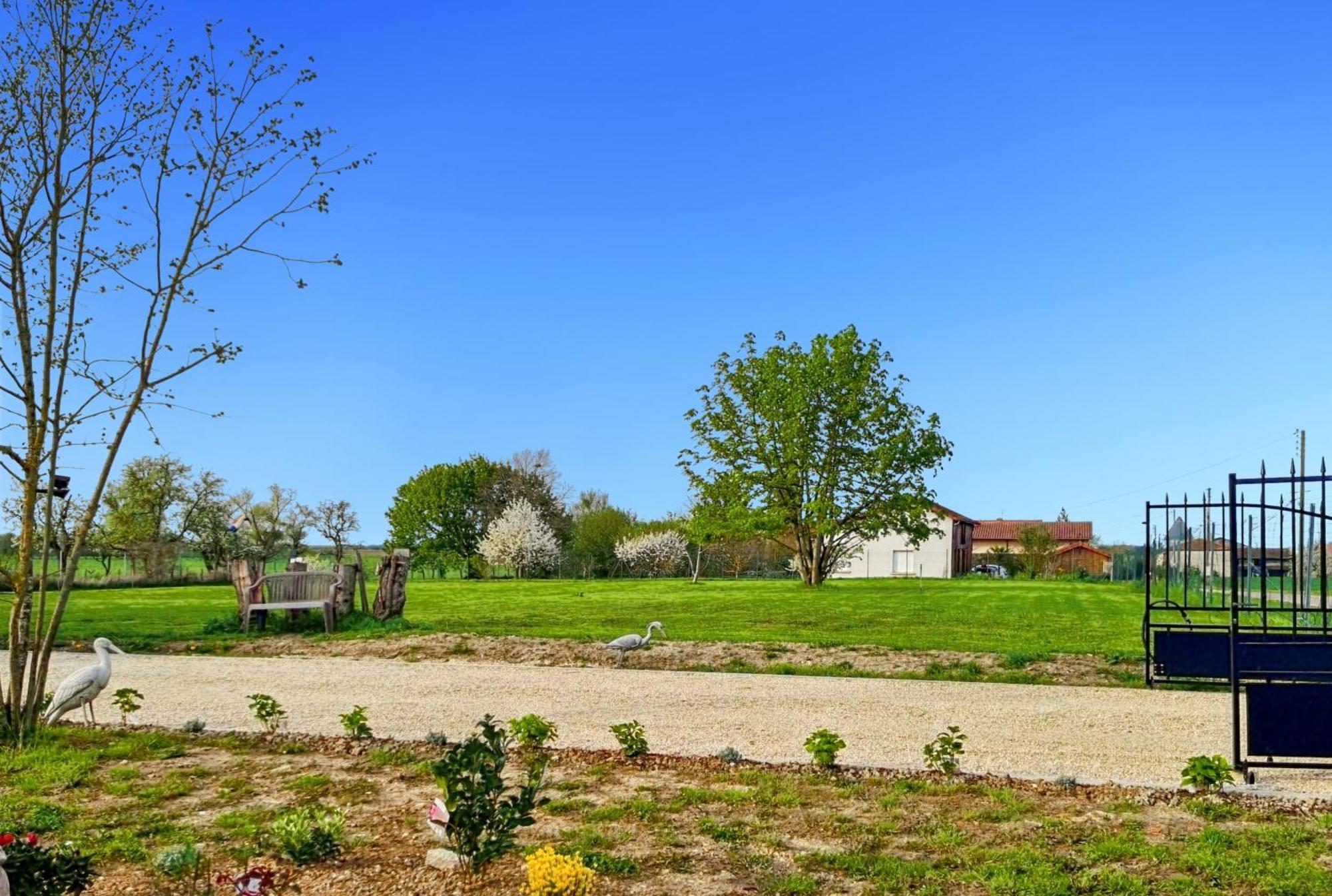 Les Piafs Du Der 1 Appartement Joncreuil Buitenkant foto
